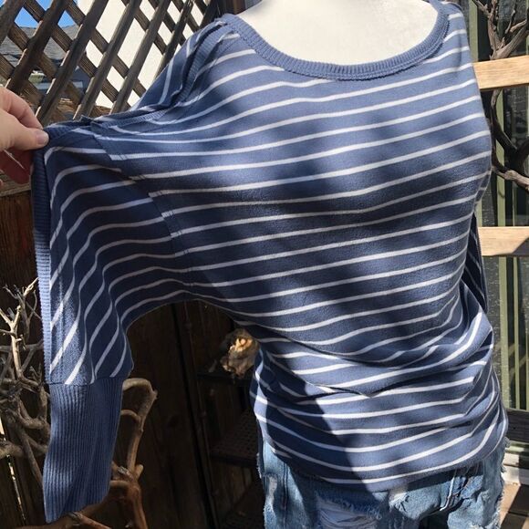 Catherine Malandrino Striped Crew Sweater - Picture 3 of 7